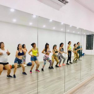 Gương phòng tập nhảy có Led - Bảo hành 12 tháng tại Hà Nội 6 Gương phòng tập nhảy 5 mm nhập khẩu Đài Loan