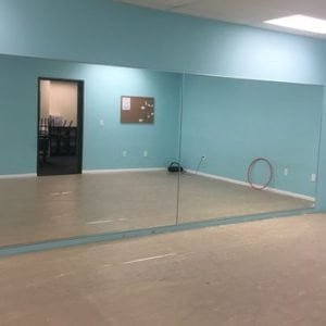 Gương phòng tập nhảy có Led - Bảo hành 12 tháng tại Hà Nội 2 thi công gương phòng tập