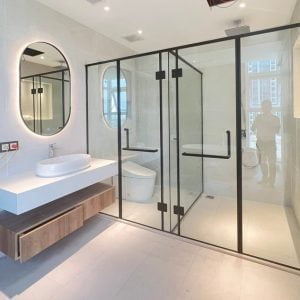 Vách tắm kính slim trượt quay màu đen