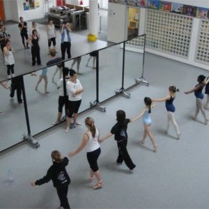 Gương phòng tập gym