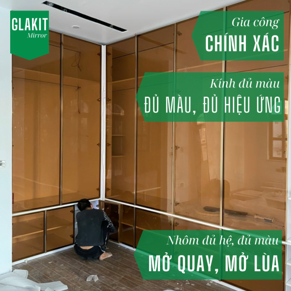 Cánh kính tủ áo mở quay