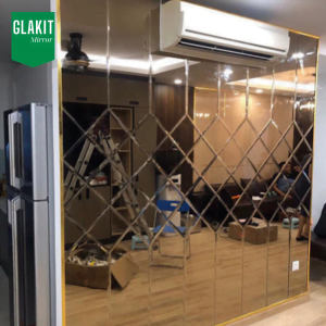 Gương trà trang trí phòng khách