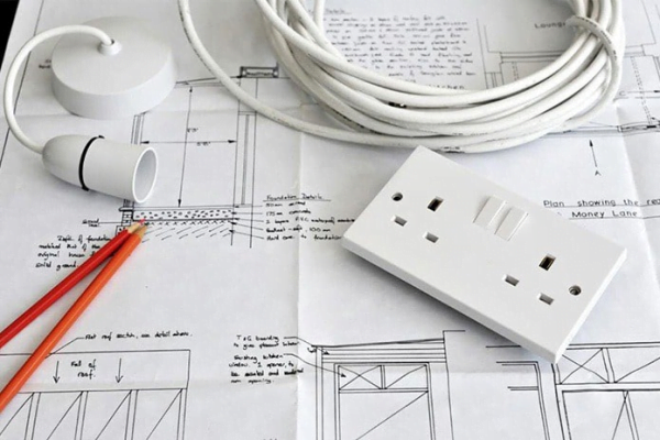 Cách lắp ổ điện trên gương quả trám