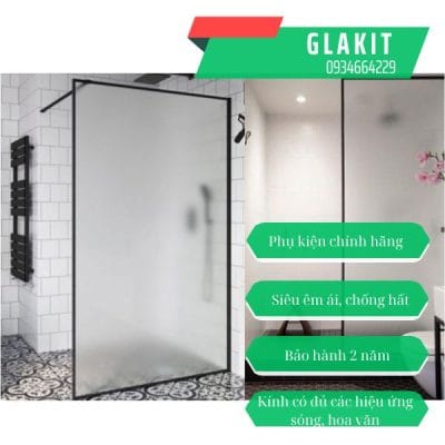 Vách kính mờ phòng tắm 18 thẩm mỹ cao với bề mặt kính mờ, mịn