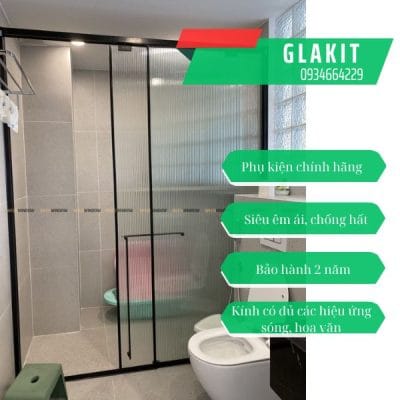 Vách kính mờ phòng tắm 11 Phòng tắm kính mờ cửa trượt (cửa lùa) kính sóng